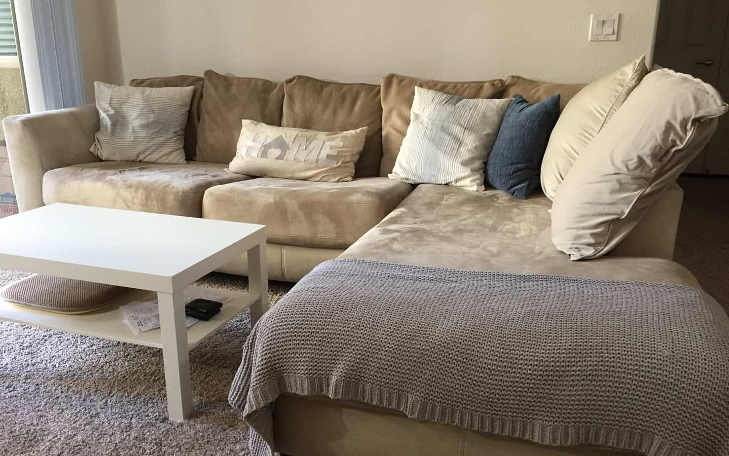 How Much Do Used Couches Sell For? (with Examples) Budget Friendly