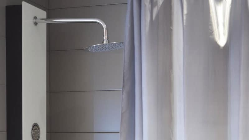 Does A Polyester Shower Curtain Need A Liner? 