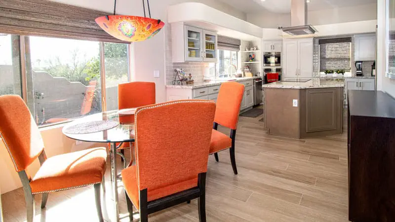 Does A Breakfast Nook Add Value to Your Home?
