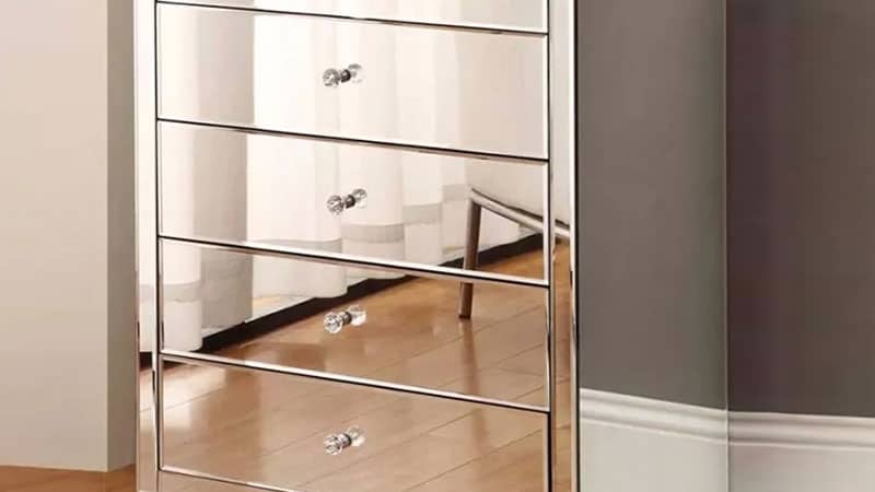 Does Mirrored Furniture Scratch Easily? 